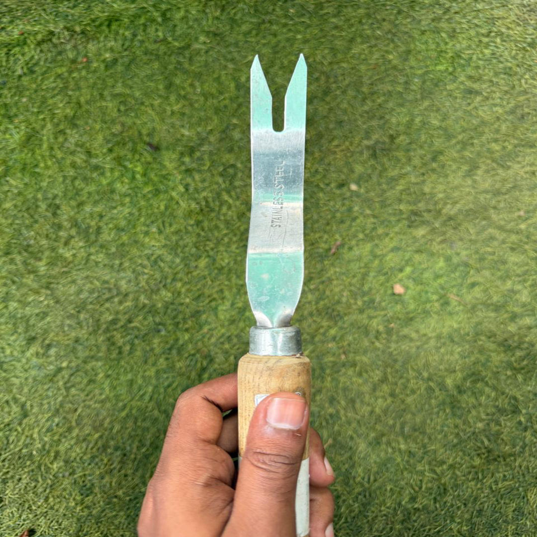 Hand Weeder